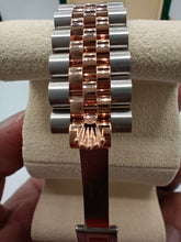 Laden Sie das Bild in den Galerie-Viewer, DAU ROLEX Datejust 31 Everose 278271 NEU