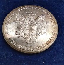 Laden Sie das Bild in den Galerie-Viewer, 1 Dollar American Eagle USA 1987 1 OZ Silber