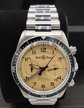 Laden Sie das Bild in den Galerie-Viewer, HAU Bell & Ross BR V294 Military Beige Chronograph NEU! Verklebt