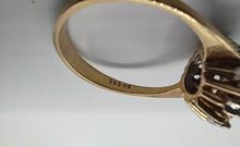 Laden Sie das Bild in den Galerie-Viewer, Smaragdring in 14 Karat Gelbgold