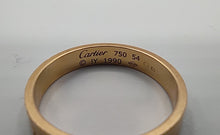 Laden Sie das Bild in den Galerie-Viewer, CARTIER Lovering Original in 18 Karat Rotgold