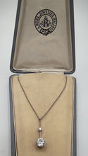 Laden Sie das Bild in den Galerie-Viewer, Collier Jugendstil mit 1,0ct Solitär in 14Karat Weißgold