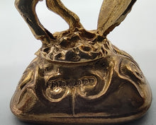 Laden Sie das Bild in den Galerie-Viewer, Anhänger Pferd Edinburgh in 9 Karat Gelbgold